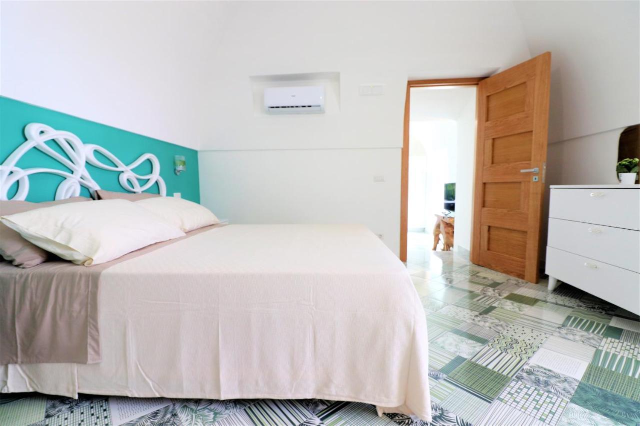 Mary'S Apartments - De Vivo Realty Масса-Лубренсе Екстер'єр фото